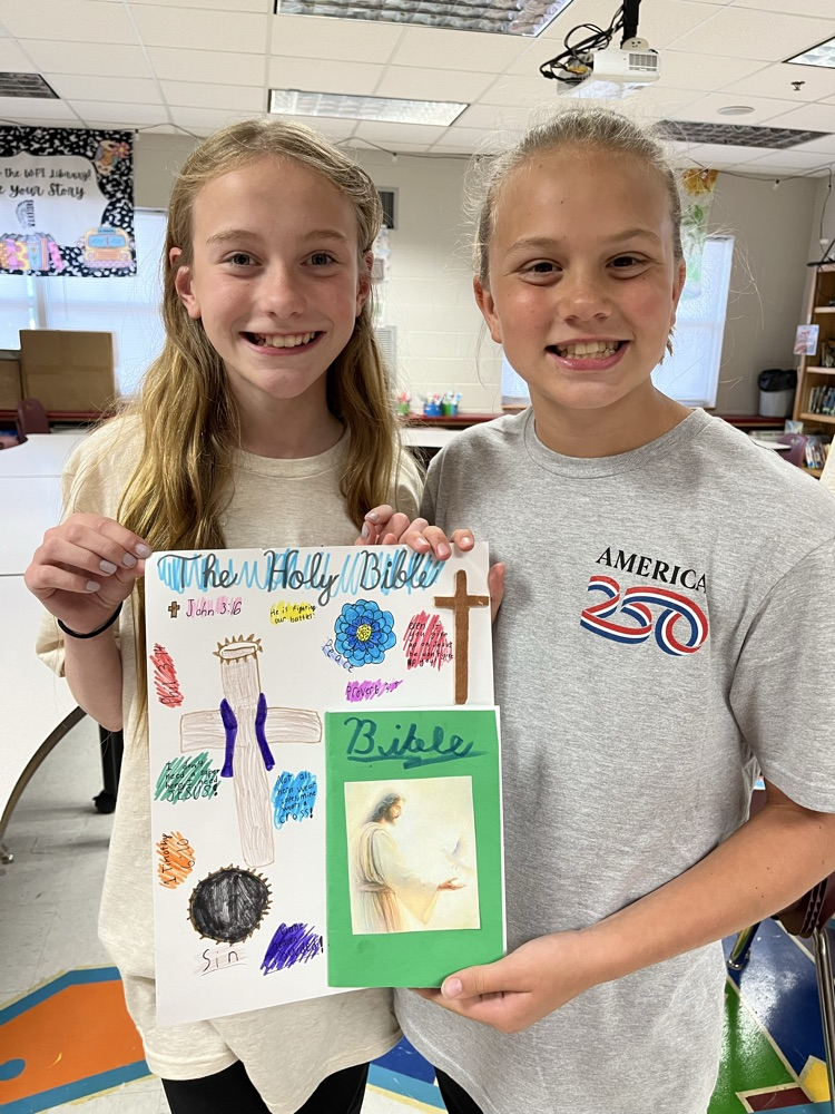 5th Grade Book Advertisements