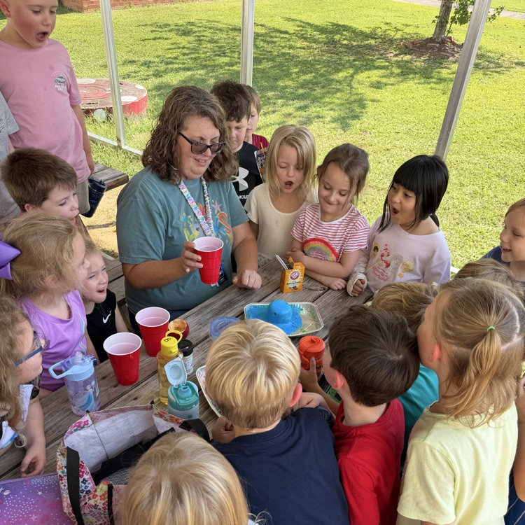 kindergarten Apple