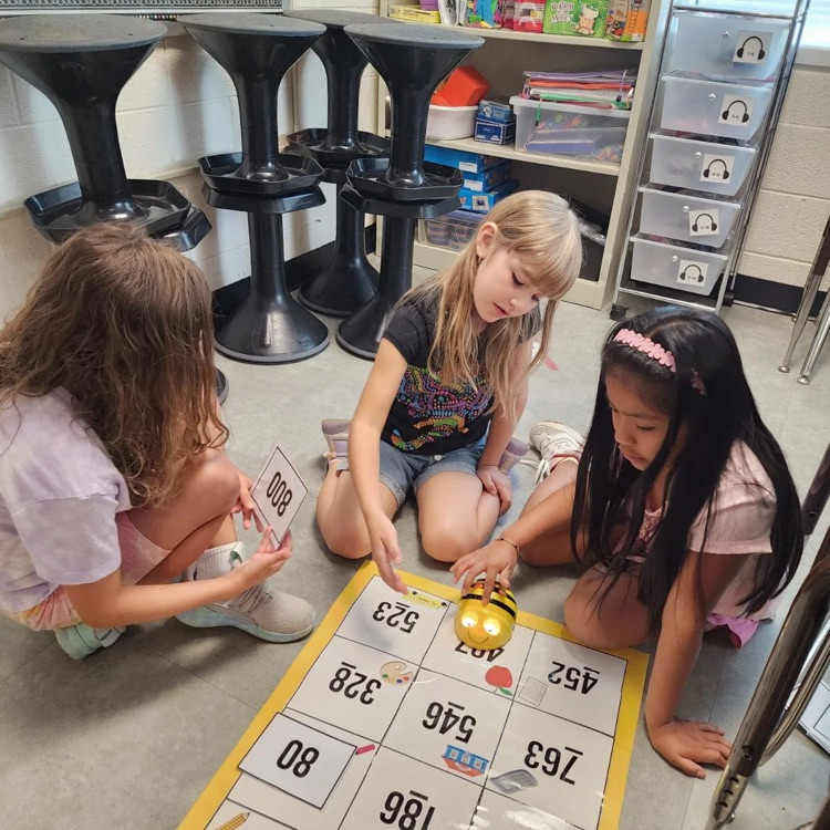 Third graders in Mrs. Sink's class woke the Bee Bots from their summer slumber - they were the first class to use these coding devices.  All the while they were showing their knowledge of place value.