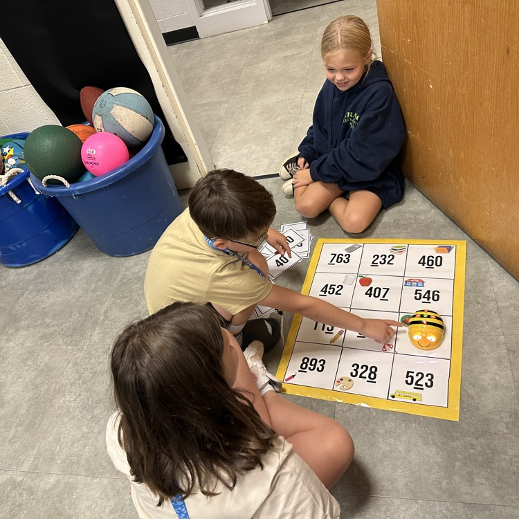 AGR 3rd graders continued working on place value and practicing with bee bots today.  Pictured here are students in Mrs. McFarland's class, who worked very well together as teams.