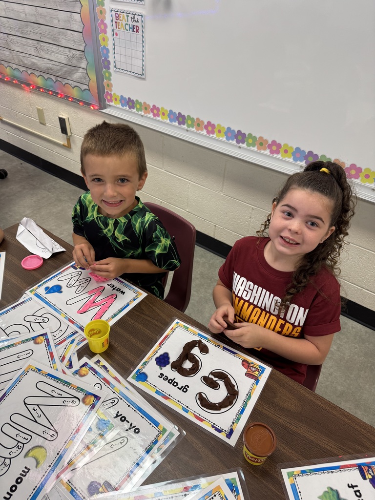 Miss Epstein's kindergarteners celebrated Jersey Day and Fun Friday today!
