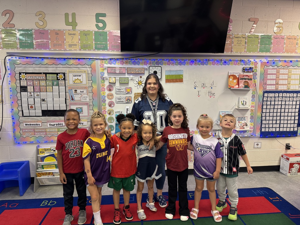 Miss Epstein's kindergarteners celebrated Jersey Day and Fun Friday today!