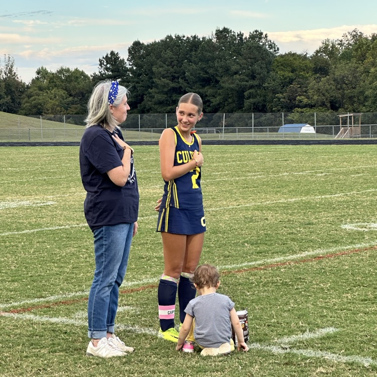 It was great to have the Little Blues join us tonight at the field hockey gams. They cheered the Blue  Devils on to two victories against Spotsylvania; both JV and varsity won! #ForksUp