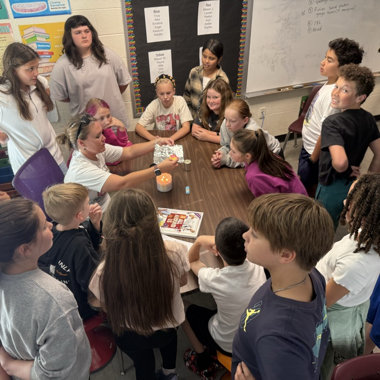 Later in the day, Mrs. Day's class worked on the rock cycle using Starburst.  What a tasty treat day