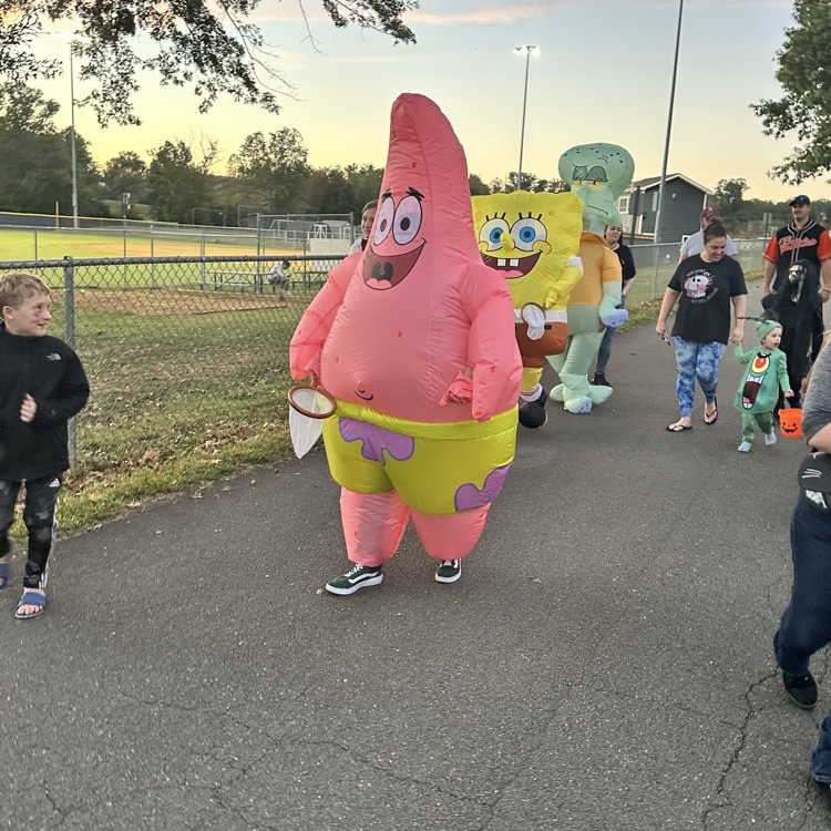 Our FFA collaborated with the drama department to put on an amazing haunted trail event. #BDP #BetterEveryDay #ForksUp