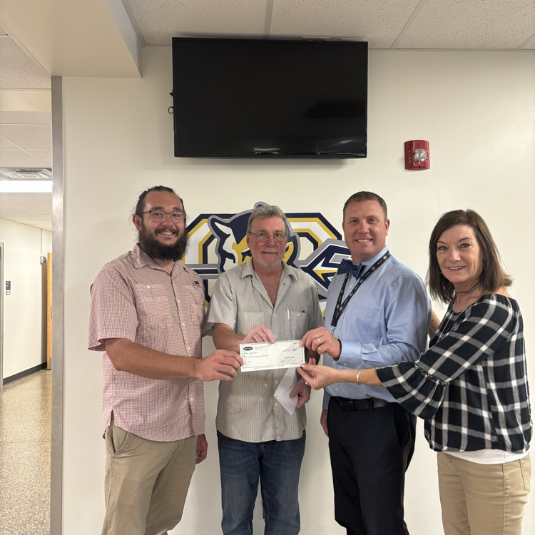 Thank you to the CCHS Class of 1980 for making a donation to the Blue Devils Band! Class of 1980 alumni Shari Sims and Rodney Mills dropped off the check and told some great stories. #BDP
