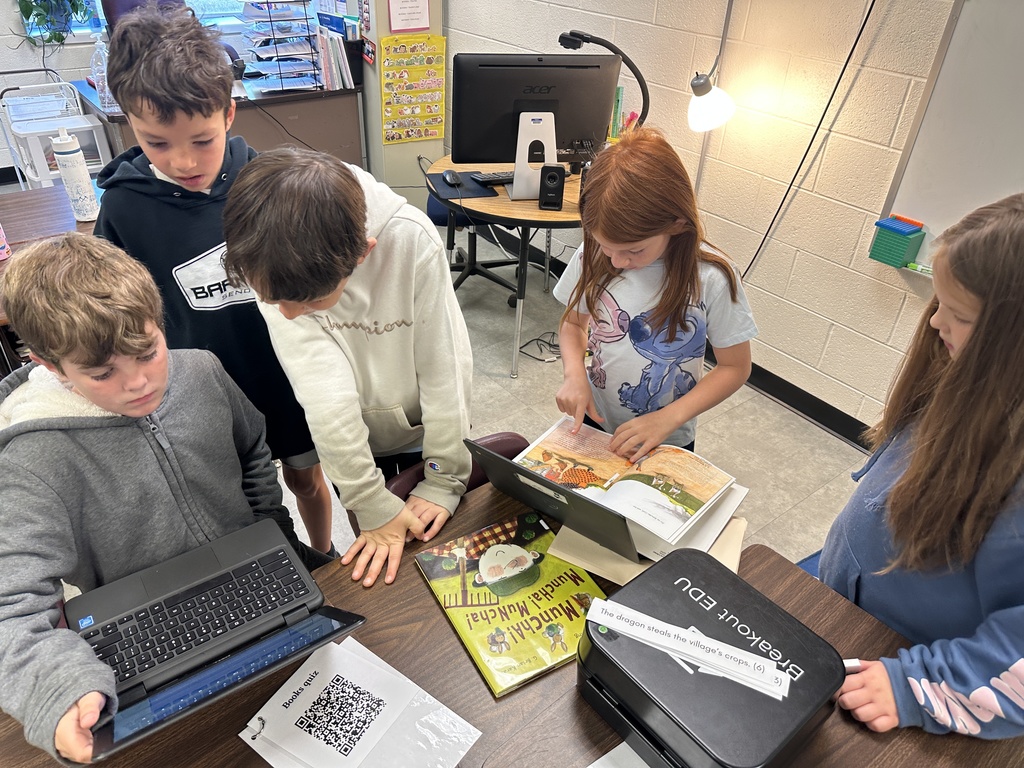Students in Miss Manning's 4th grade class worked together impressively today during a reading breakout, solving multiple clues in almost record time!  Each 4th grade class has been working on this breakout, concluding tomorrow with Miss Simpson's class!