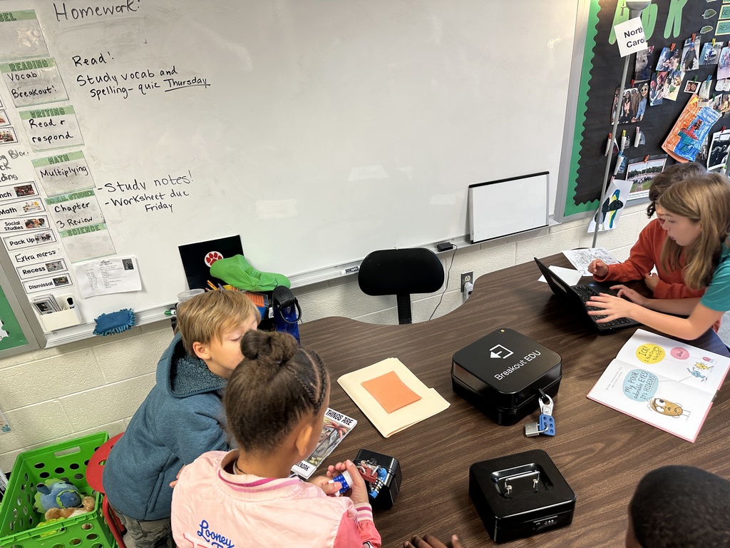Students in Miss Manning's 4th grade class worked together impressively today during a reading breakout, solving multiple clues in almost record time!  Each 4th grade class has been working on this breakout, concluding tomorrow with Miss Simpson's class!