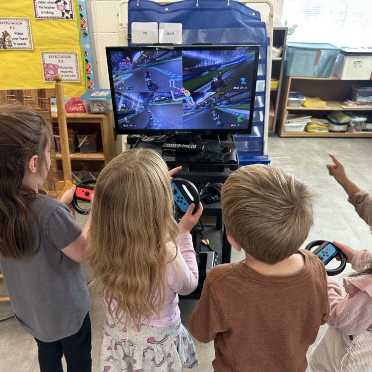 Kindergarteners in Mrs. Goff's class earned a prize of Esports (Mario Kart) due to efforts with the recent fun run! Great job!!