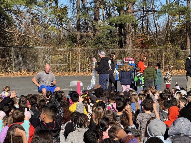 waiting for the sundaes