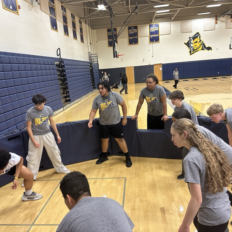 Mean game of GaGa ball in PE. Lots of kids in the pit today. 💙🤗💛