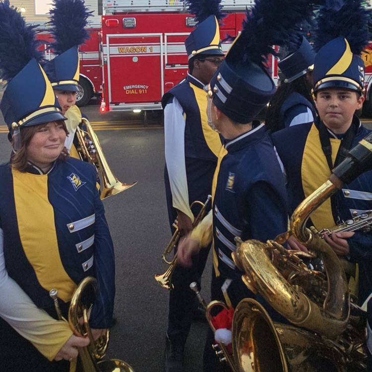 Fun times for our band marching in the Culpeper Christmas Parade! #BetterEveryDay #BDP #ForksUp