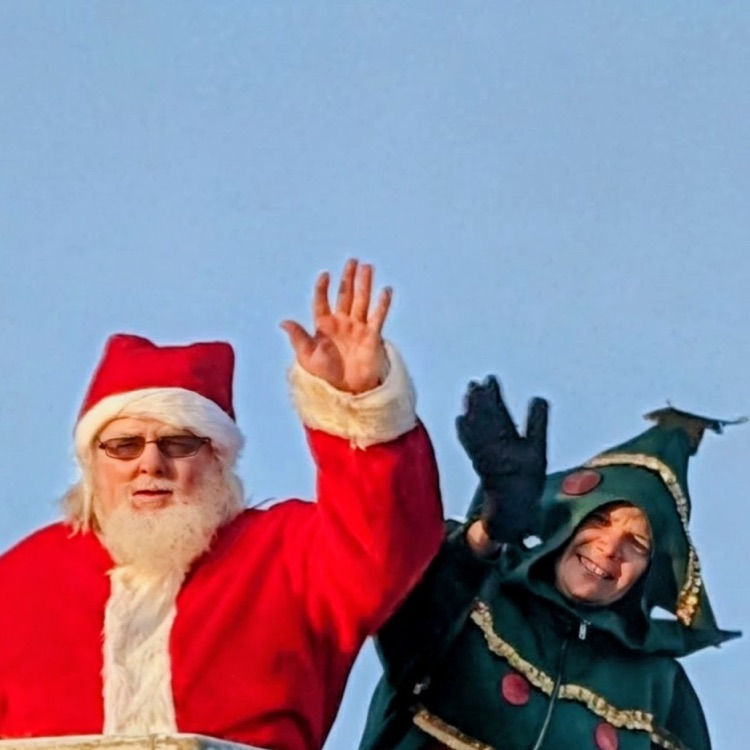 Santa and his elves were flying high at AGR this morning!