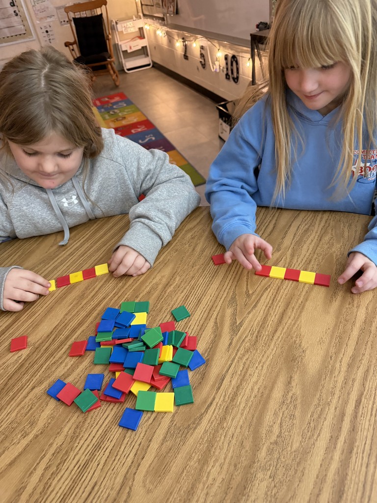 Ms. McGuire’s class is learning about patterns on their first day back to school!