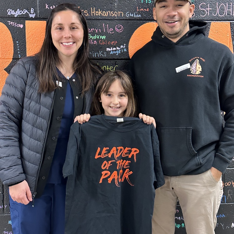 Girl and her parents