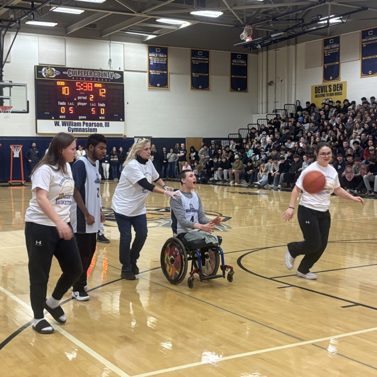 We had a blast at our Medford basketball game today versus Kettle Run! Michael's buzzer beater at the end of the first half was electric! #ForksUp #BDP #BetterEveryDay