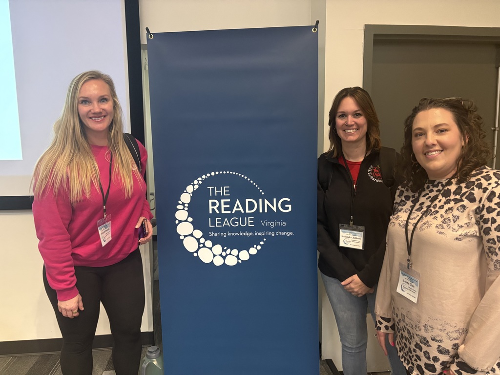 Pictured are Mrs. Sheads, Mrs. Childress, and Mrs. Zinn at a recent reading conference!  Thank you to school admin for supporting their teachers!