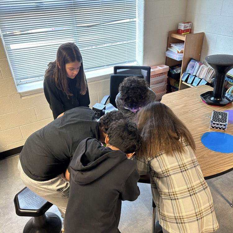 5th graders in Mrs. Sheads' class had an illuminating breakout experience this morning!