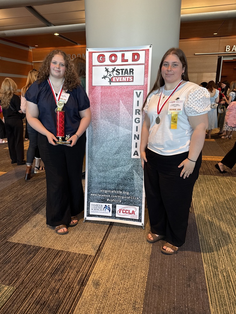 Congratulations to our FCCLA students who placed 1st or 2nd in their competitions at the state FCCLA convention and qualified for Nationals! #BDP #BetterEveryDay #ForksUp Calyse Banks and Labria Thomas  Emma Powell  Valeria Chinchilla Cruz, Amy Hernandez & Olli Peraza