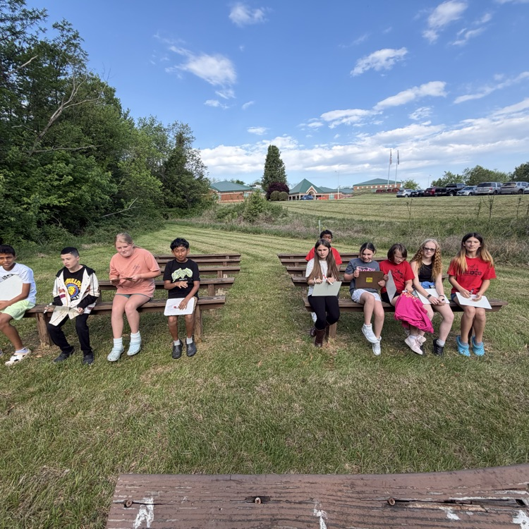 Students got to enjoy prepping for the Reading SOL at the outdoor classroom today as a reward for putting in AWESOME effort on their IRW SOL on Tuesday!