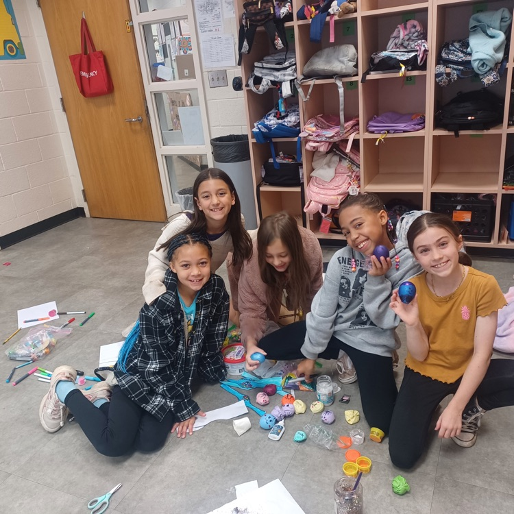Ms.C's 3rd graders are working hard preparing for Market Day. They are very creative and great team workers too.