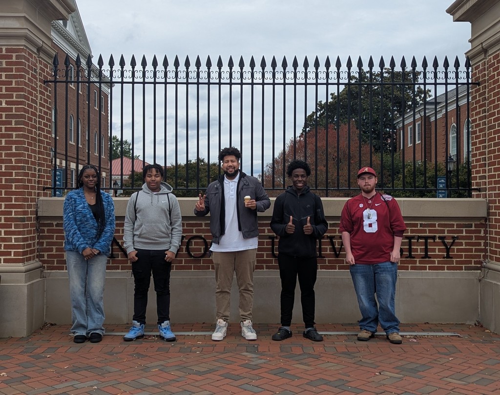 CHS students visit Longwood University