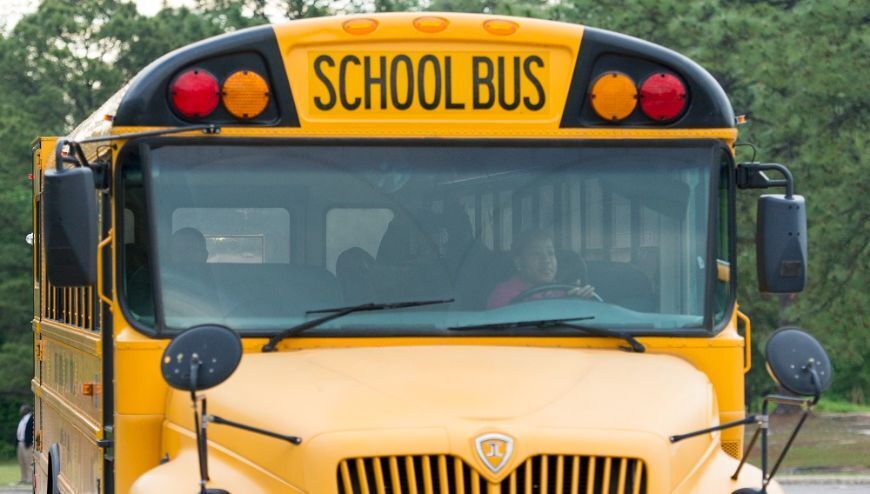 image of bus 