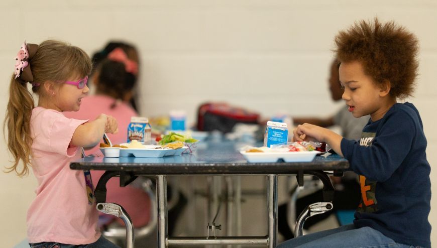 Elementary Students eating