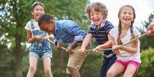 children playing tug of war