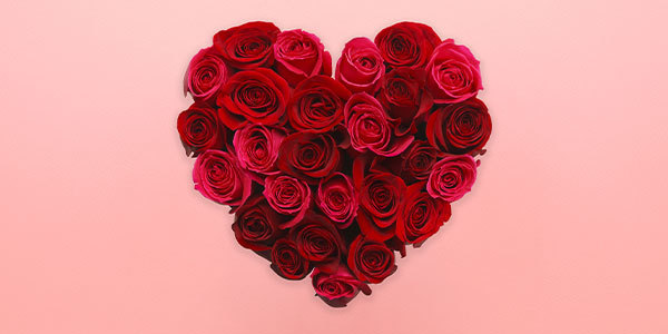 Paper hearts arranged in a circle