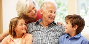 two grandparents with their grandchildren