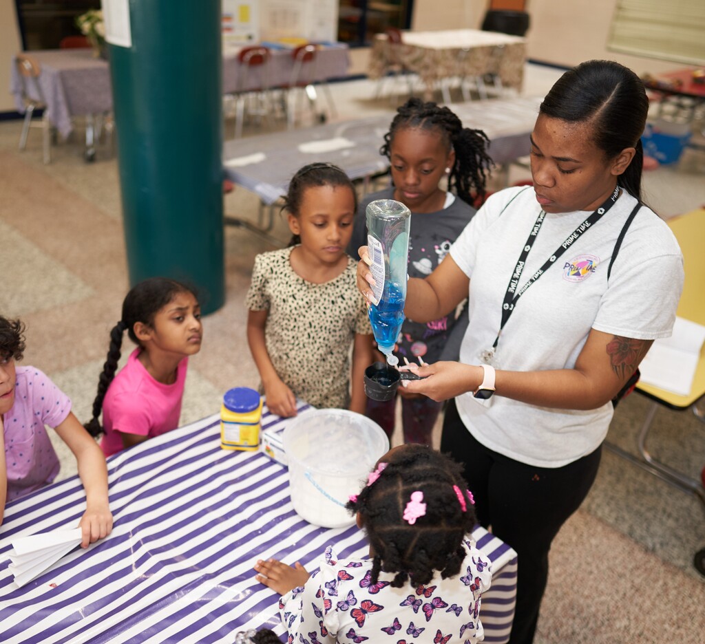 Prime Time worker with children