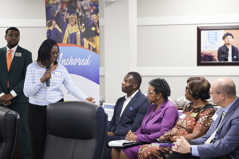 Panel Guests (l-r) Dr. Lynn Blackshear-Ray, Pastor Robert Cody, Dr. Vivian V. Rhone, Apostle Georgia Walker, Reverend David Woodhouse