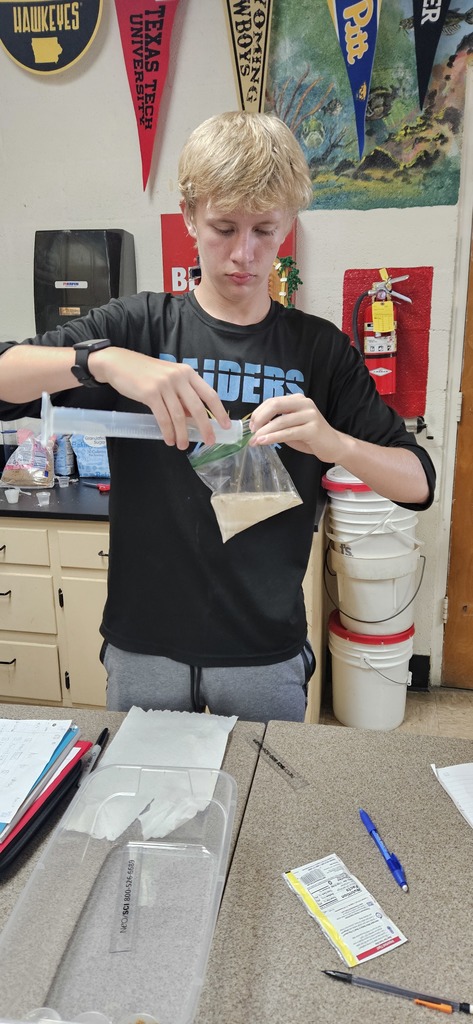 Students are investigating yeast food preferences. 