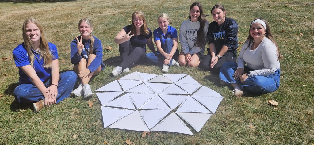 BIO 100 students enjoyed some sunshine to work on their biomolecules with a Tarsia puzzle!