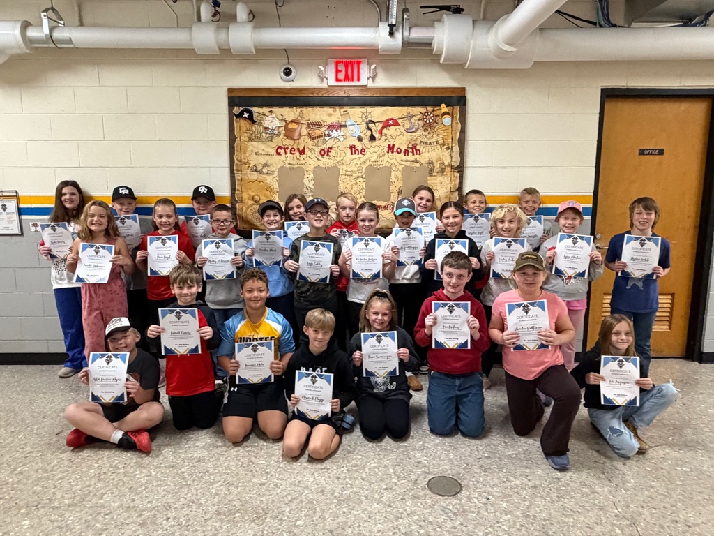 A class photo of the students who had perfect attendance.