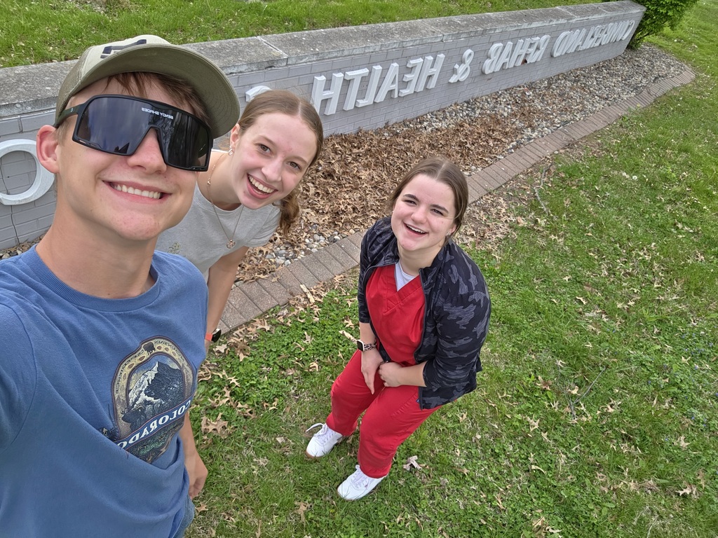 Three Cumberland students are volunteering at Cumberland Rehab and Health Center. 