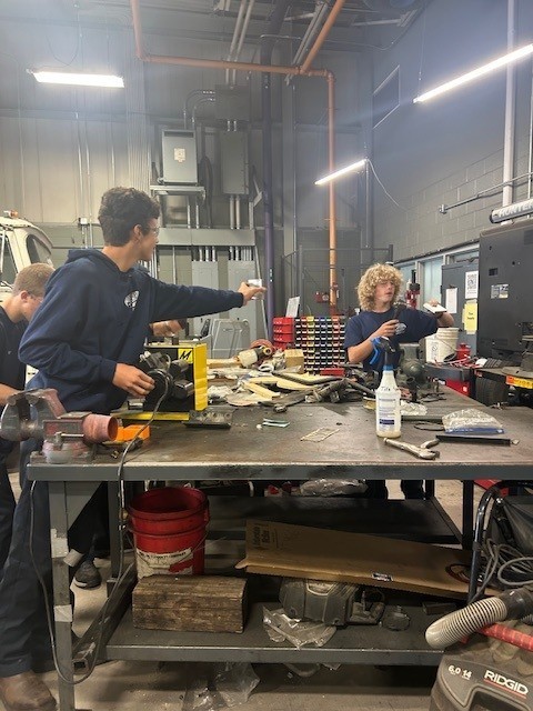 Diesel Tech Shop Floor