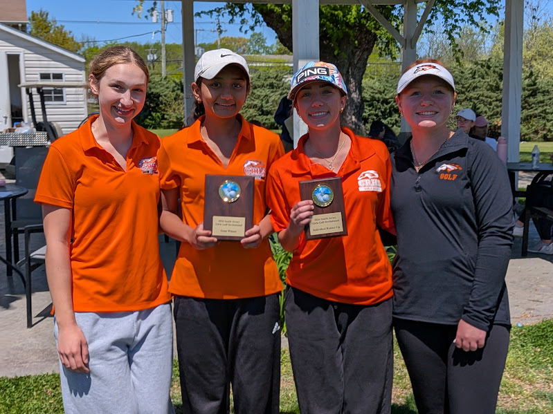 Girls Golf 2