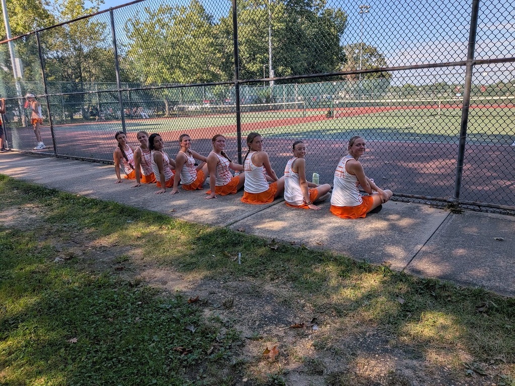 Girls Tennis 2