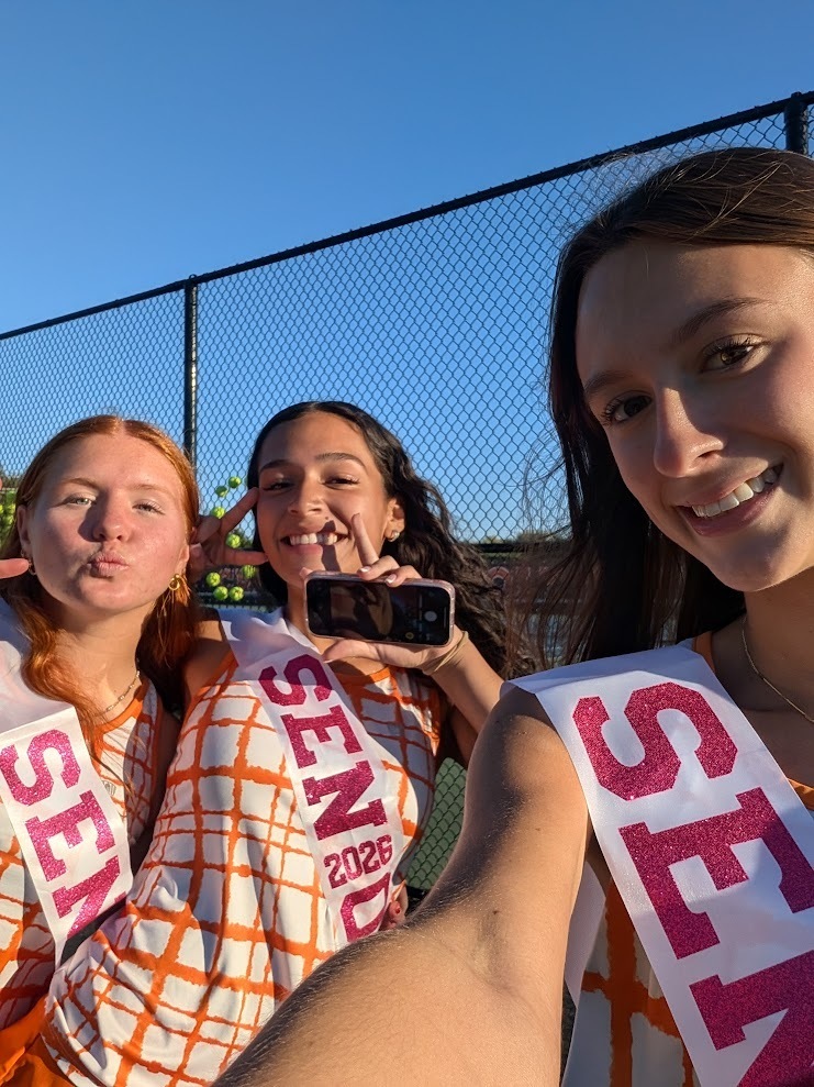 Girls Tennis Seniors 2627