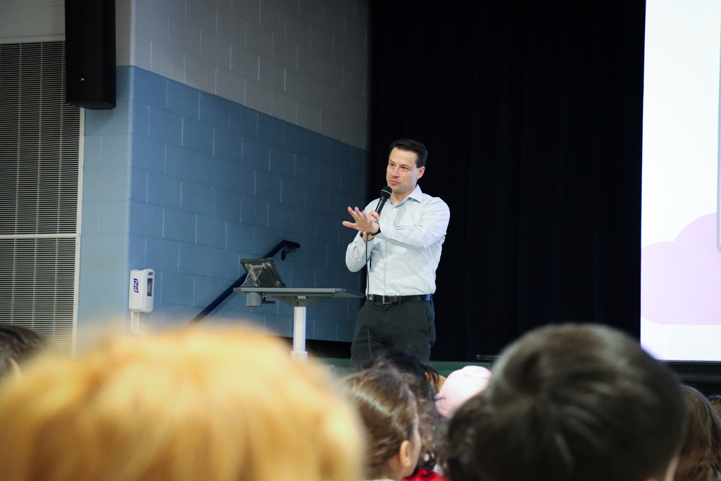 Hampden Elementary Read Across America Day