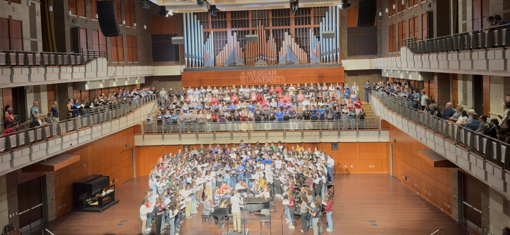 CV9 and CVHS choir students sing at Messiah University's Messiah Choristers Workshop.
