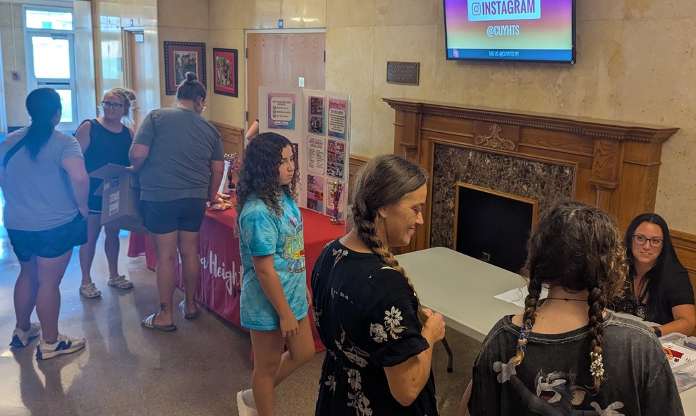 Students attend orientation