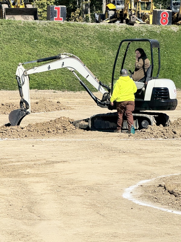 Cuyahoga Heights Students Explore Construction Careers at SheDig 2026