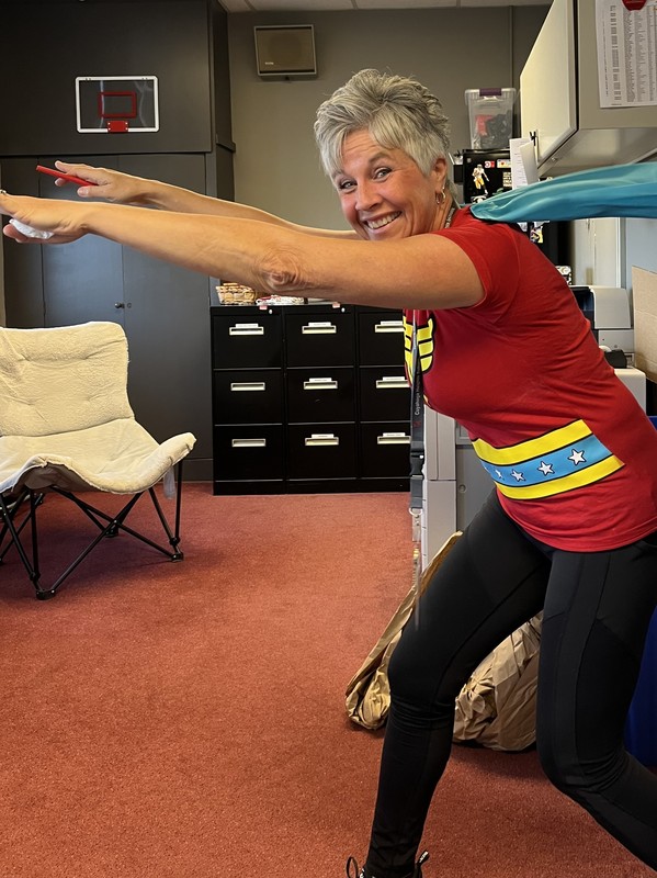 Administrative Assistant Tracy Deal