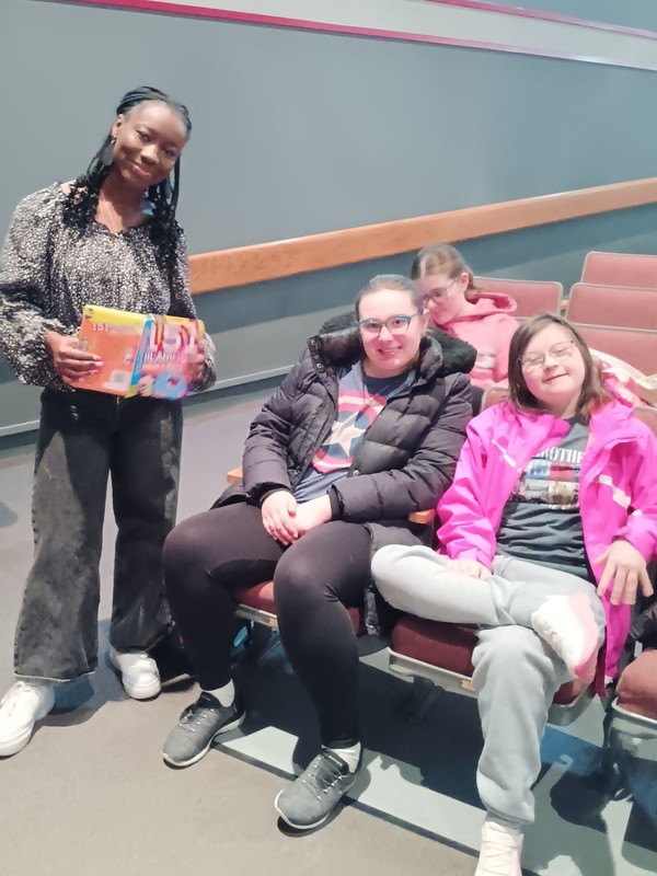 Mariama Hopkins with new friends Skye Sutyak and Marisa Drobnick. 