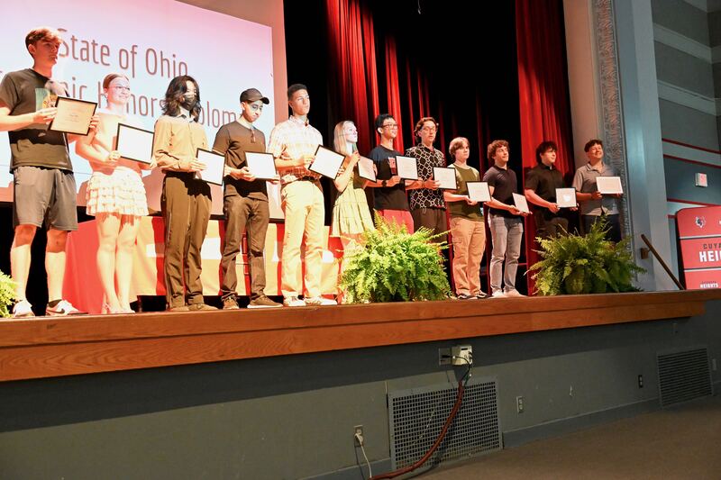 Honors Diploma recipients. 