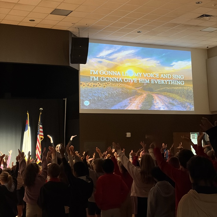 chapel praise and worship