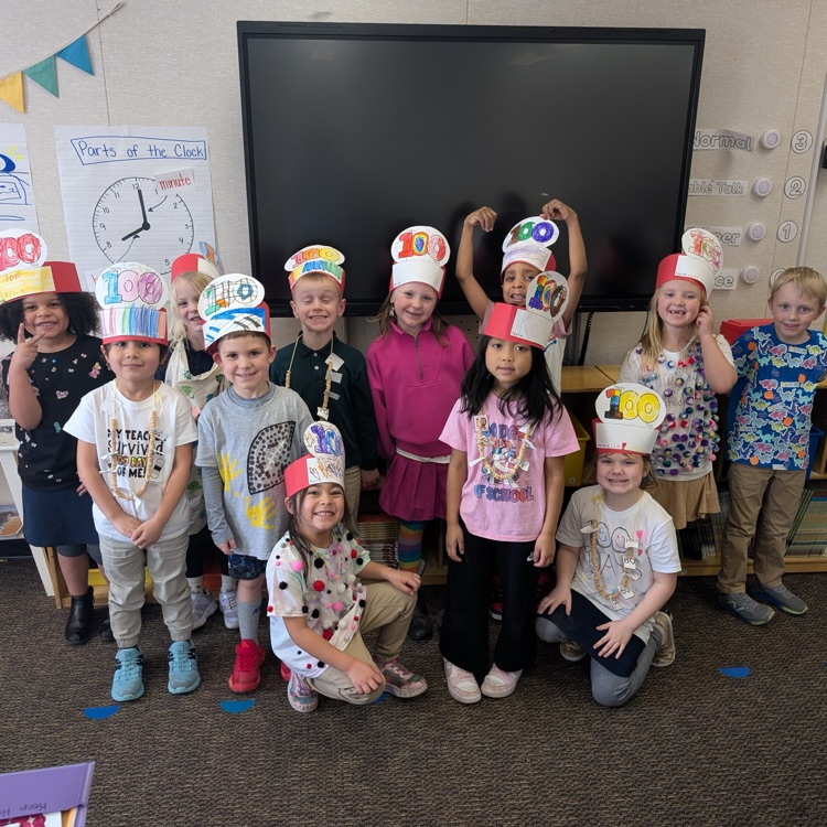 students on the 100th day of school